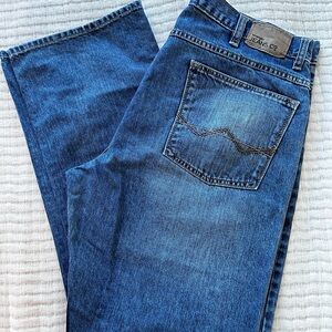 Classic Blue Wrangler Denim Jeans Men’s 36 x 30 Relaxed Boot Cut